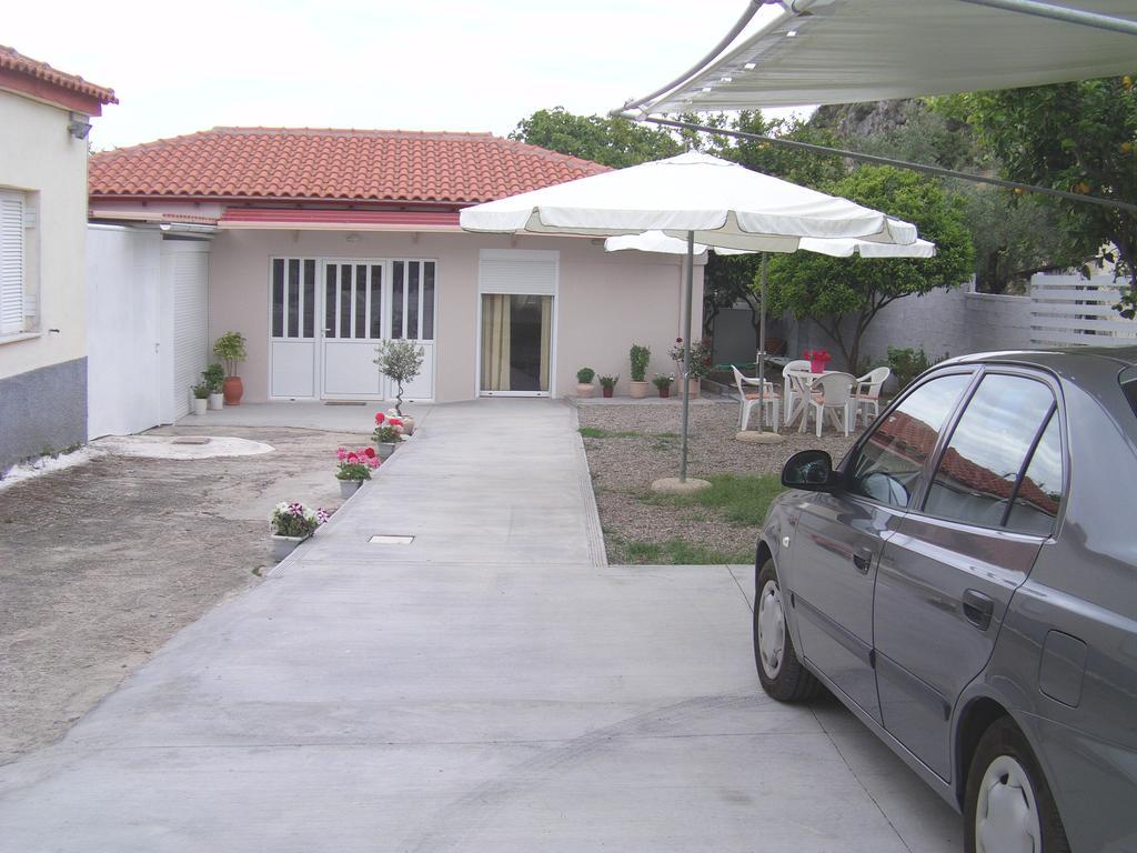 Helen'S Cottage Petrochori  ภายนอก รูปภาพ